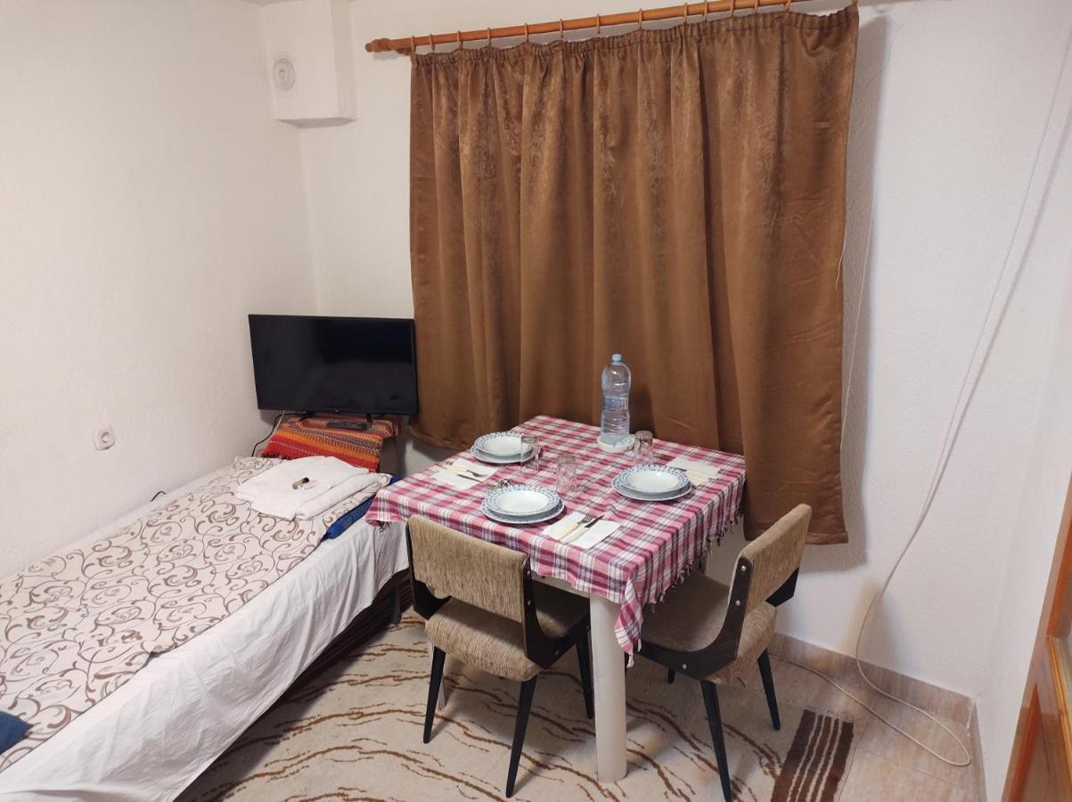Guest House Prilep Exterior photo